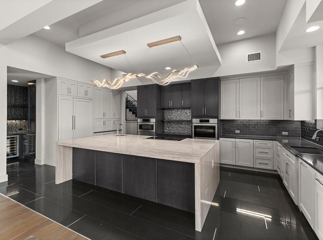 Contemporary Luxury in The Dominion